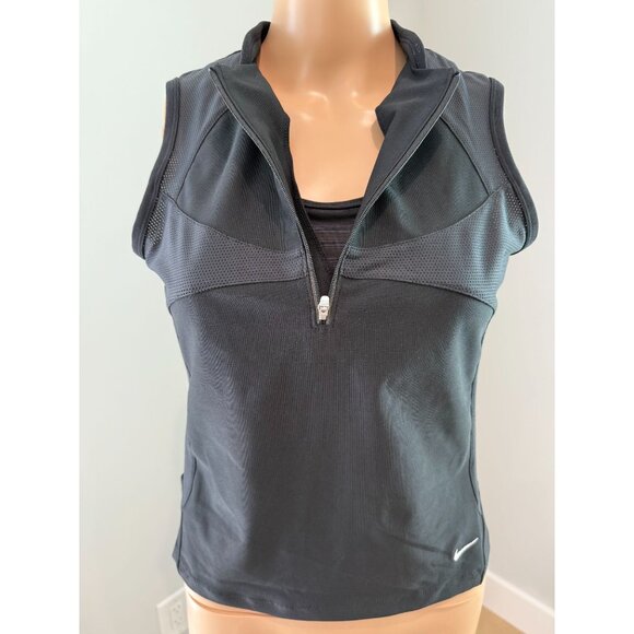 Women's Nike Fit-dry Top w built in sports bra, size medium - Picture 1 of 15